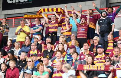 Join the 1,000 Giants fans travelling to Salford this Saturday!