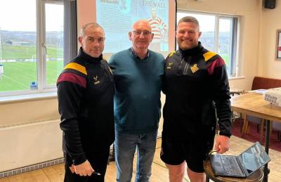 Huddersfield RL lifelong fan visits training ground to give speech