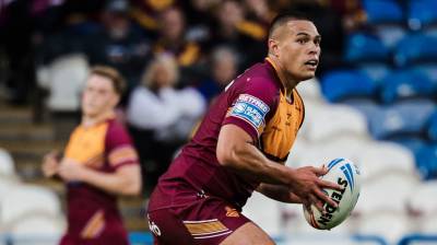 21-MAN SQUAD NAMED FOR LEIGH