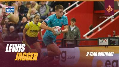 JAGGER NEXT TO SIGN UP