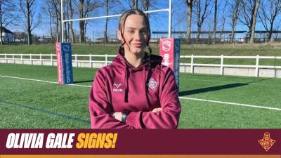 GIANTS SIGN GALE FROM YORK