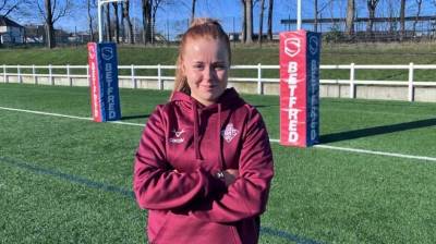 IZZY SWALLOW JOINS GIANTS WOMEN