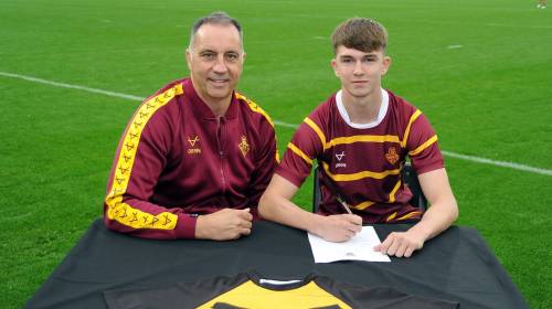 Scholarship signings 