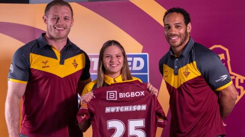 Women's Shirt Presentation